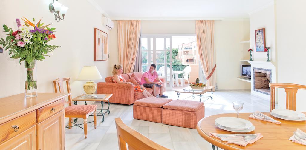 Aparthotel Mijas Costa Oasis By Grangefield Oasis Club à Sitio de Calahonda Extérieur photo