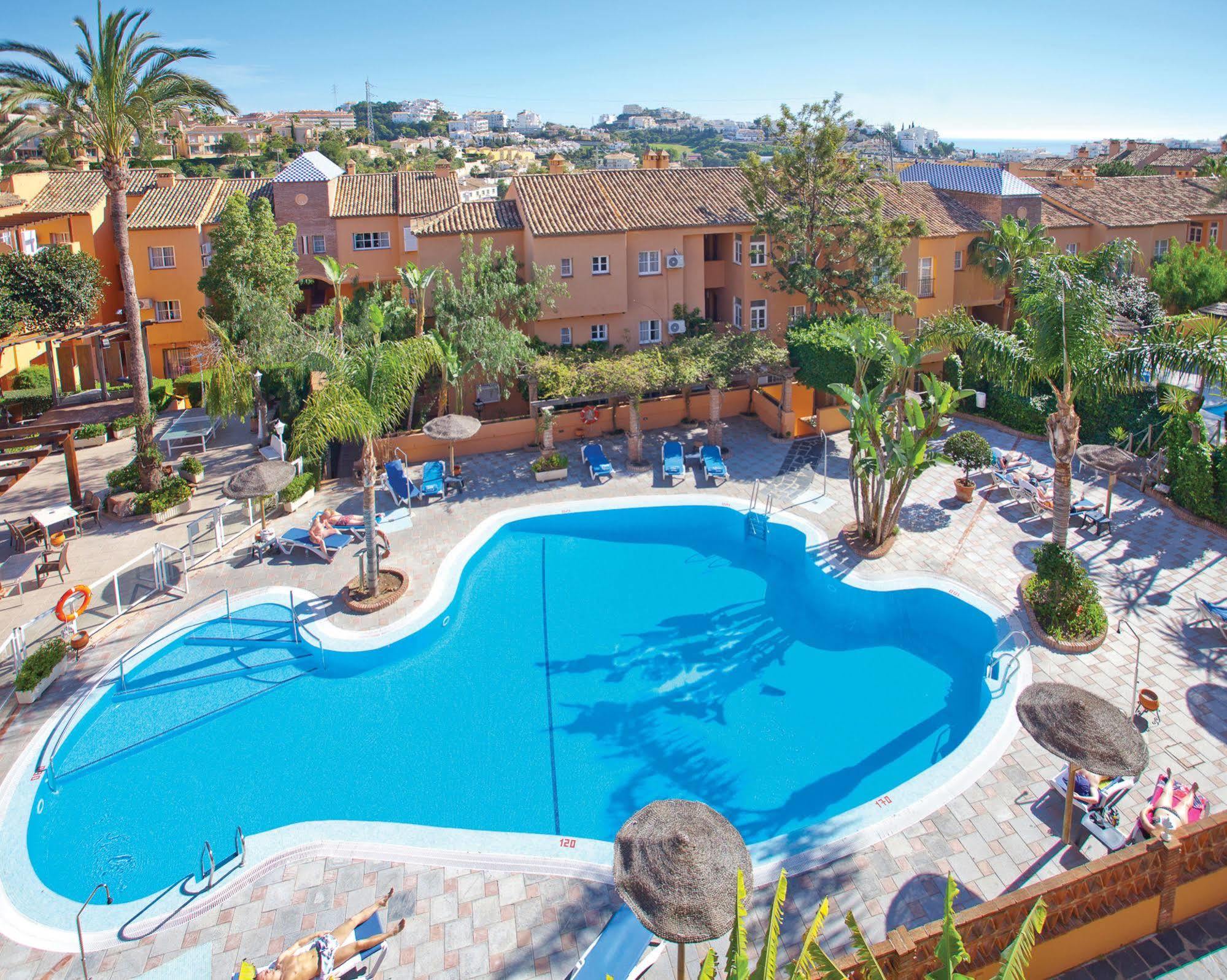 Aparthotel Mijas Costa Oasis By Grangefield Oasis Club à Sitio de Calahonda Extérieur photo