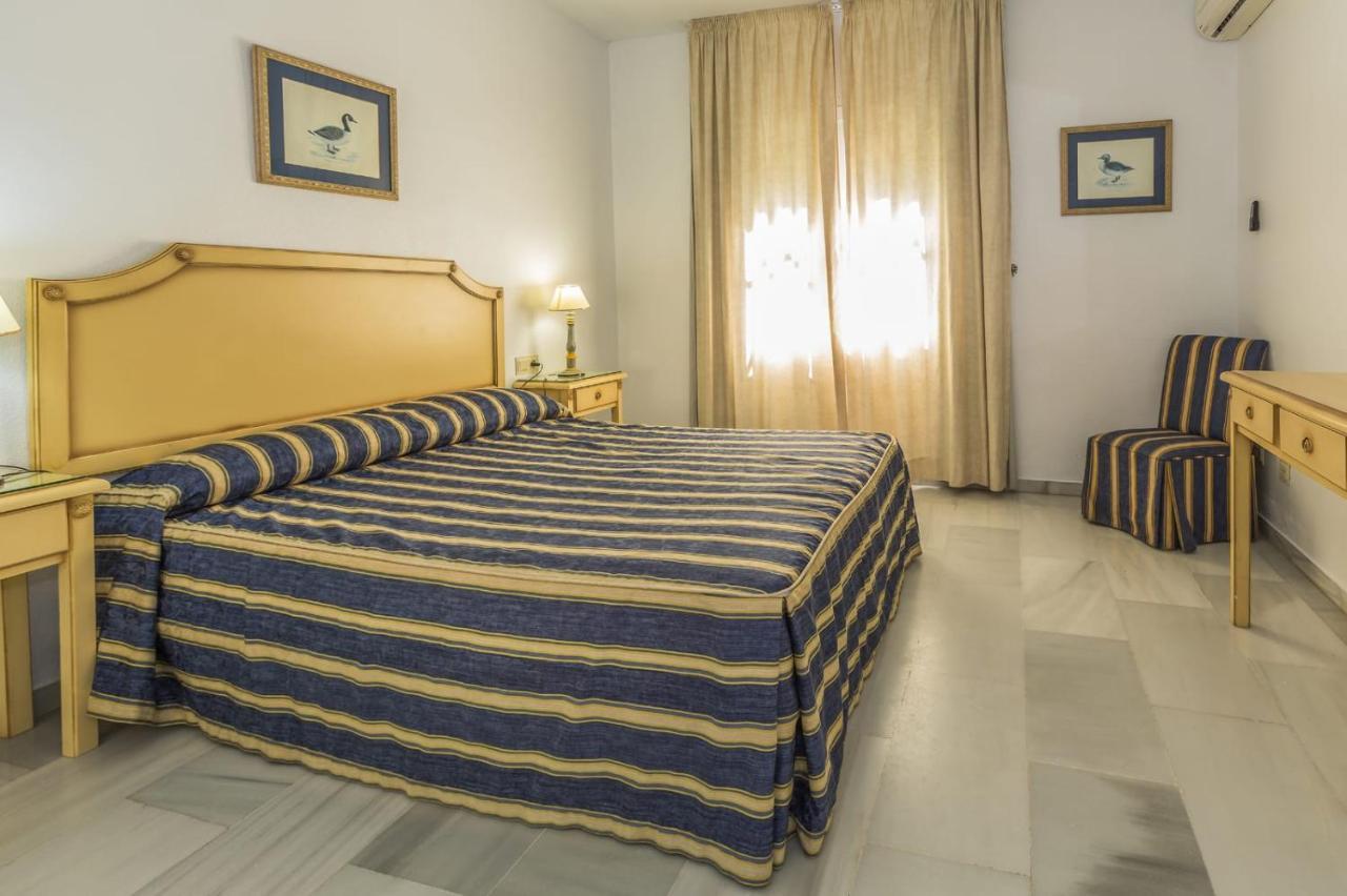 Aparthotel Mijas Costa Oasis By Grangefield Oasis Club à Sitio de Calahonda Extérieur photo