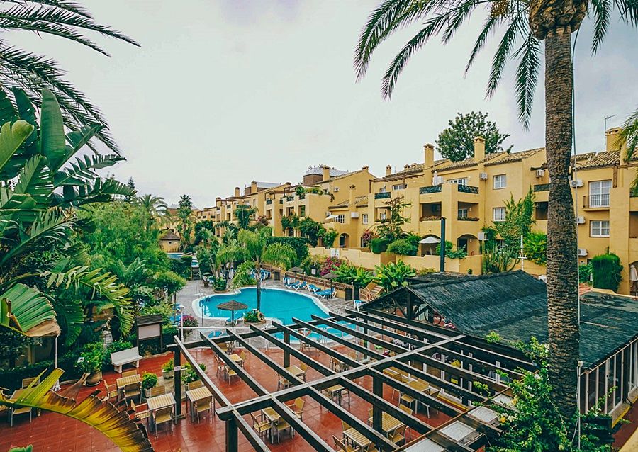 Aparthotel Mijas Costa Oasis By Grangefield Oasis Club à Sitio de Calahonda Extérieur photo